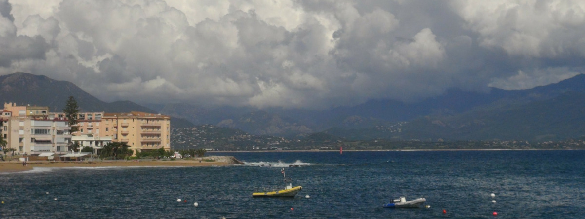 Vols aller-retour Chicago - Ajaccio pour 805$