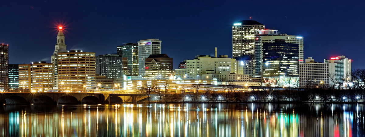 Roundtrip flight Toronto - Hartford for $266
