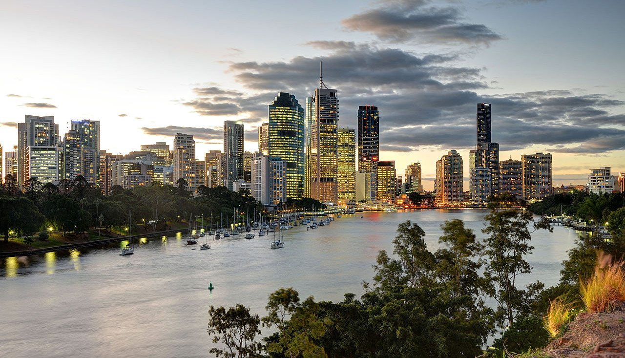 One-way flight in business class Vancouver - Brisbane for 79,000 Aeroplan points one-way