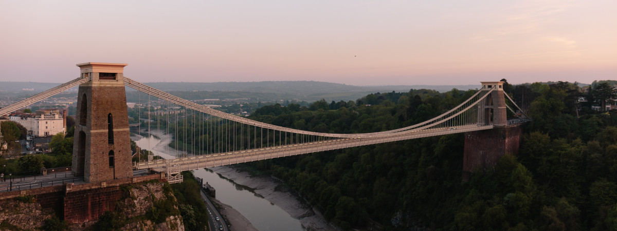 Roundtrip flight Ottawa - Bristol for $744