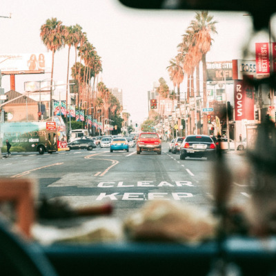 Vancouver to Los Angeles-Burbank flights