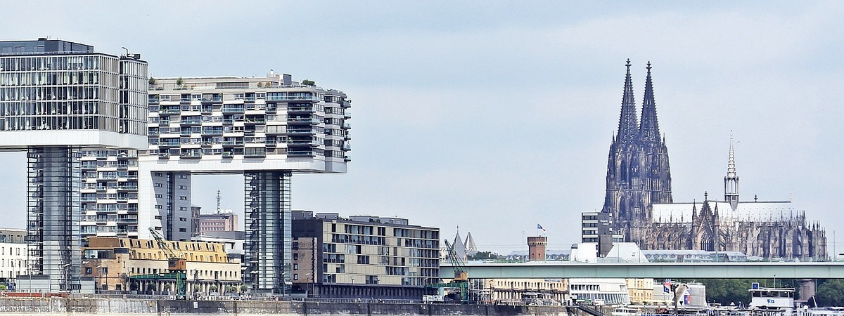 Roundtrip flight Toronto - Cologne for $742