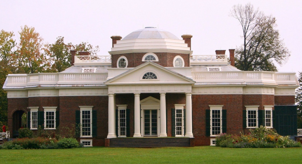 Roundtrip flight Manchester - Charlottesville for $180