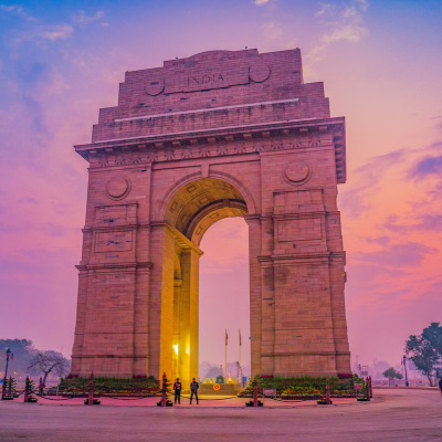 Chicago to Delhi flights