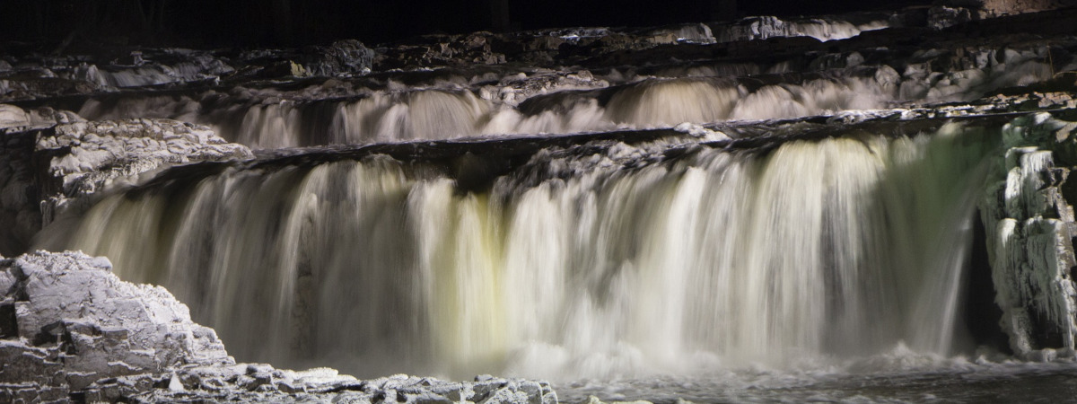 Roundtrip flight San Francisco - Sioux Falls for $179