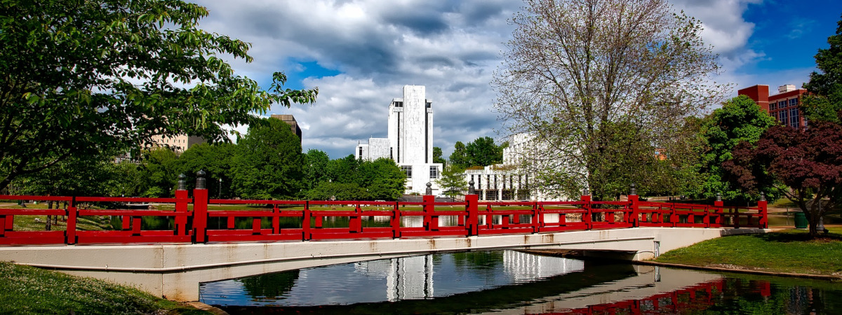 Roundtrip flight Cincinnati - Huntsville for $204