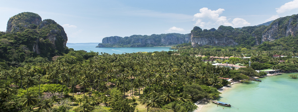Roundtrip flight Montreal - Krabi for $1182