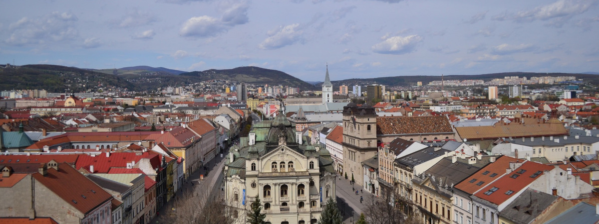 Roundtrip flight Toronto - Košice for $757