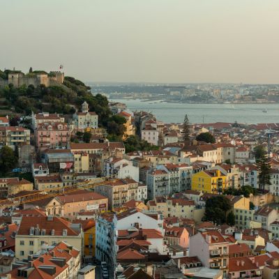 Montreal to Lisbon flights