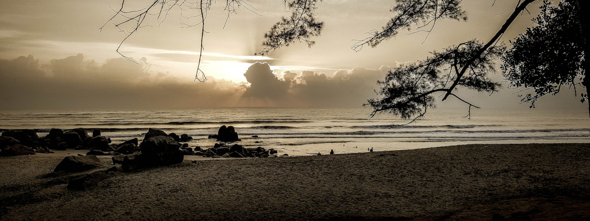 Roundtrip flight Montreal - George Town for $1328