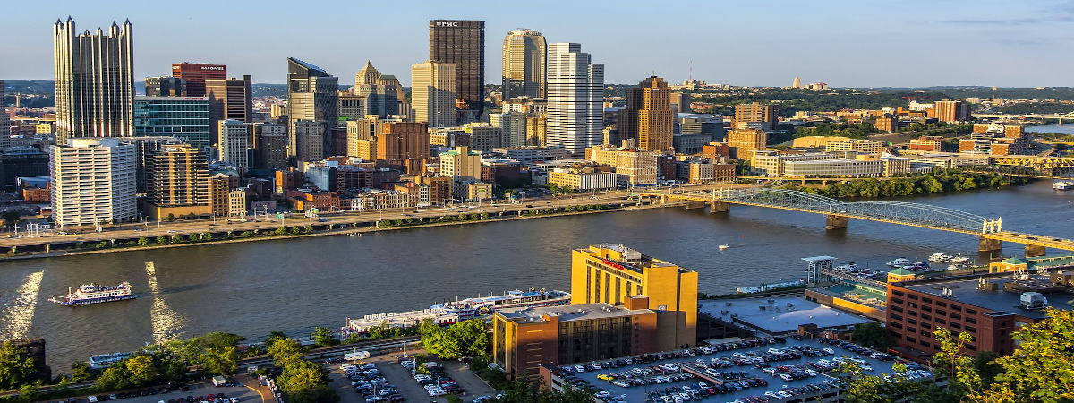 Roundtrip flight Vancouver - Pittsburgh for $326