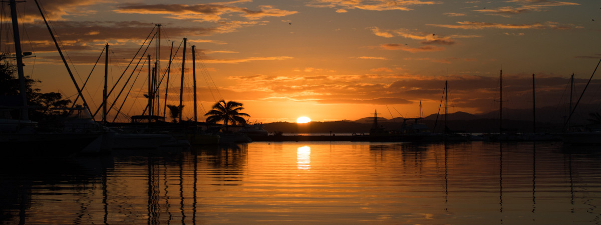 Roundtrip flight San Francisco - Suva for $738