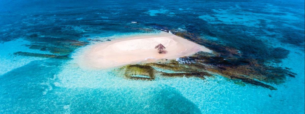 Roundtrip flight Quebec City - St. Vincent and the Grenadines for $933