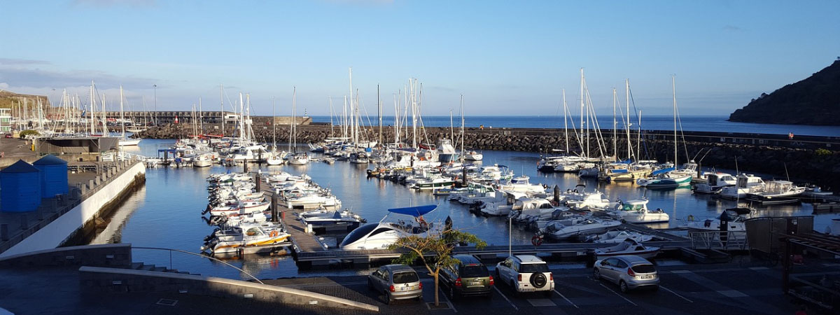 Roundtrip flight Montreal - Terceira for $666