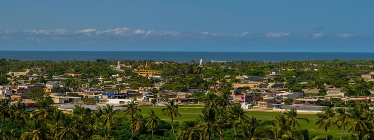 Roundtrip flight Montreal - Tepic-Riviera Nayarit for $599