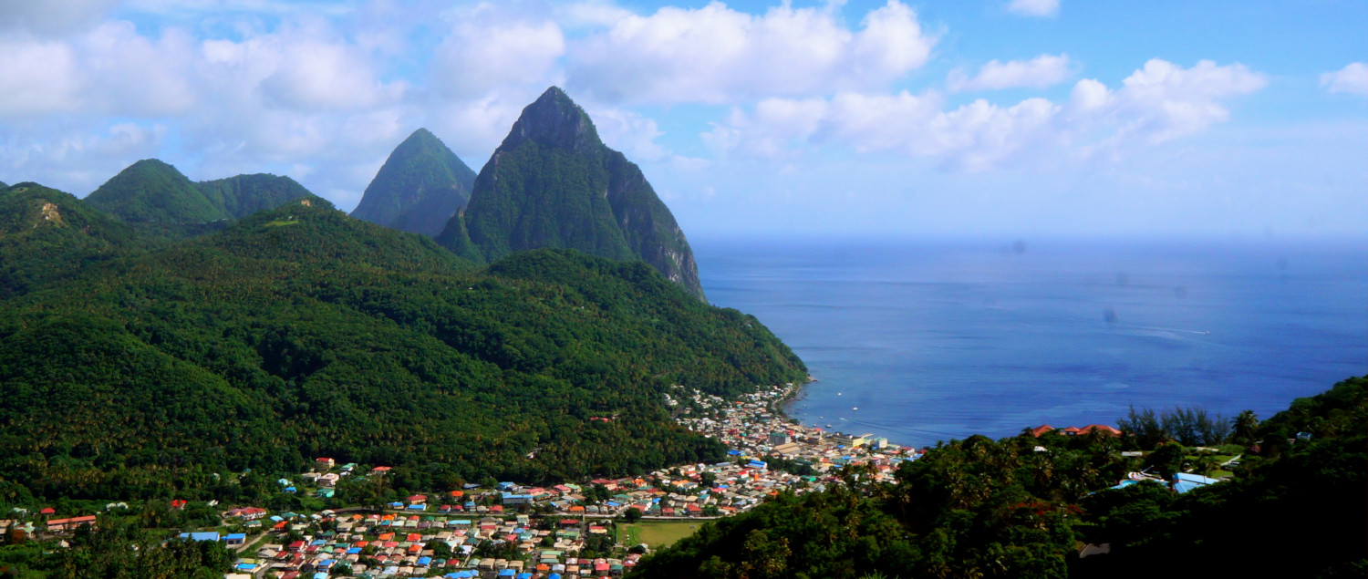 Roundtrip flight Quebec City - Saint Lucia for $455