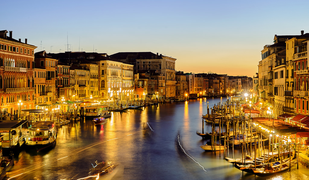 Roundtrip flight Manchester - Venice for $413