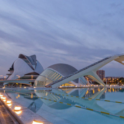 Edmonton to Valencia flights