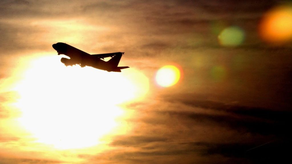 You are currently viewing It’s Too Hot For Planes To Take Off in Phoenix Right Now