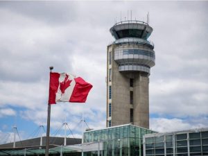 Read more about the article Les vols au Canada sont encore parmi les plus chers au monde, selon une nouvelle étude