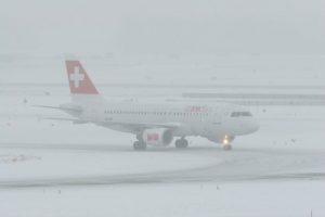 Read more about the article What To Do When Your Flight Is Delayed By Winter Storms