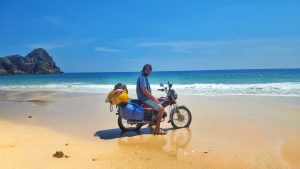 Read more about the article Parcourir le Vietnam à moto, une façon différente de voyager