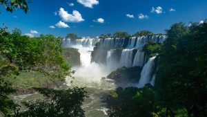 Read more about the article The 4 Best Waterfalls In The World (And Why)