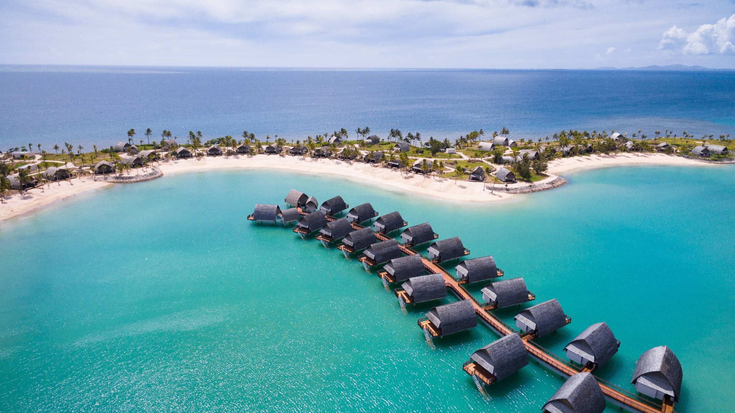 You are currently viewing My free night in an overwater bungalow in Fiji with a Marriott certificate