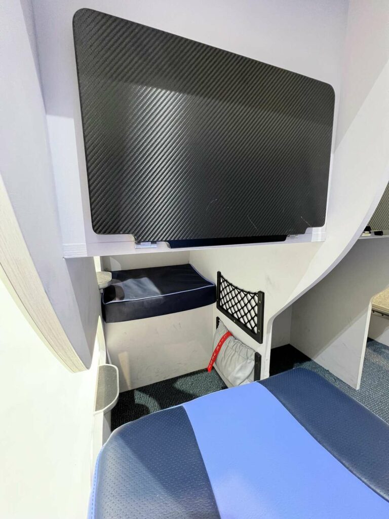 Double-Decker Airplane Seats Are Back with a New Design Prototype -  Thrillist