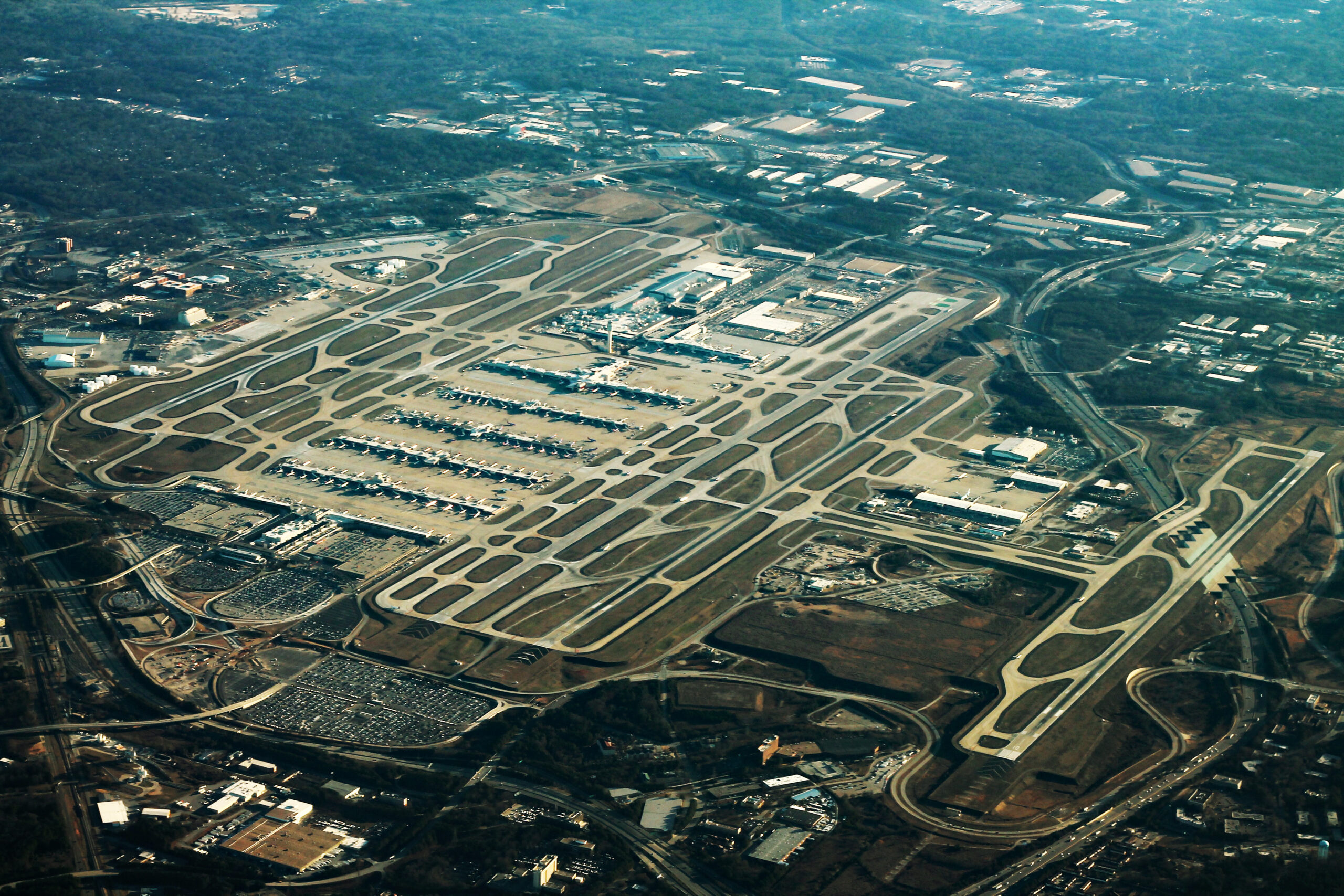 What is the 1st busiest airport in the world?