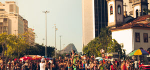 Read more about the article Mon expérience du Carnaval à Rio de Janeiro la semaine dernière (6 défilés)