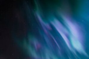 Read more about the article A flight did a U-Turn to see the Northern Lights