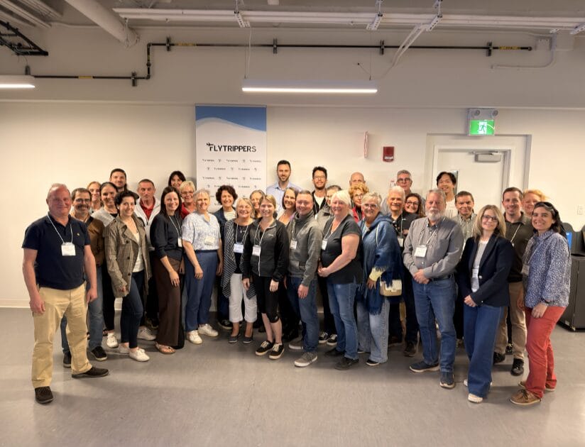 Participants à une conférence sur les récompenses-voyage