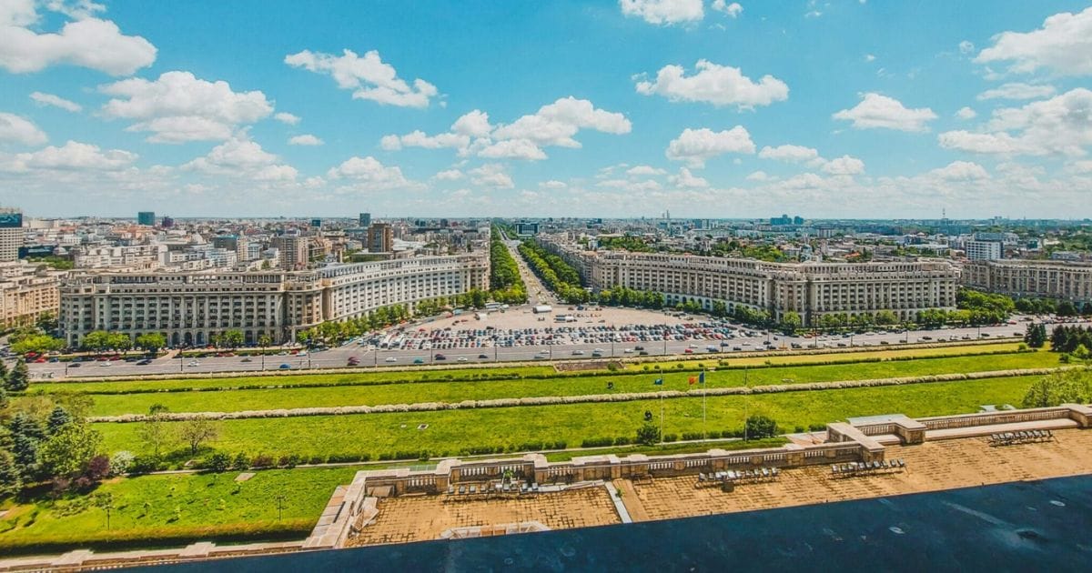 You are currently viewing New offers: Amex, Scotiabank, RBC